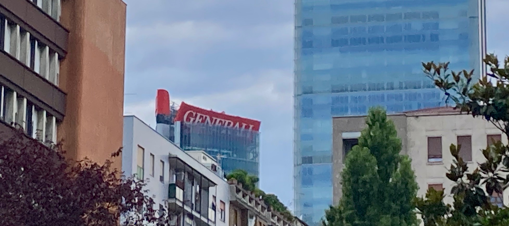 GENERALI CROLLA L'INSEGNA