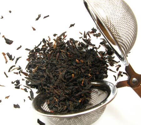 COCK-TE-IL E MAR-TEA-NI