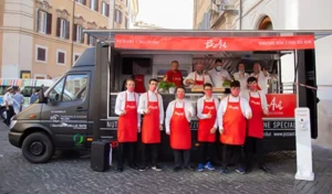 PIZZAUTOBUS DI PIZZAUT